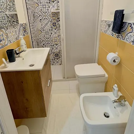 Piazzetta 4 - Apartamento Nápoles